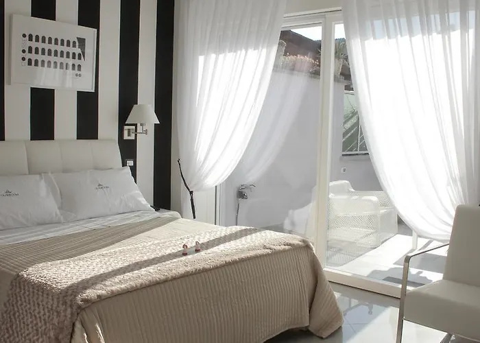 בית הארחה Glamroom Luxury Terrace 4*