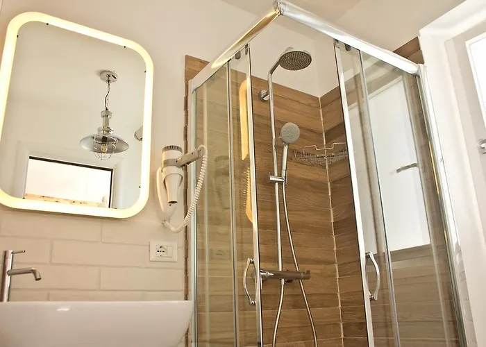 בית הארחה Glamroom Luxury Terrace 4*